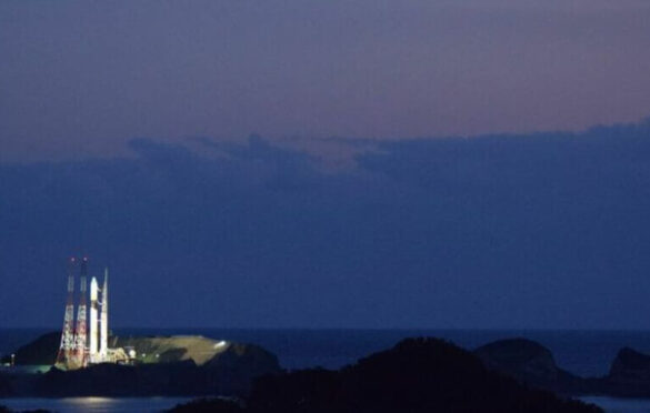 The H-IIA rocket on the launch pad with the JDRS-1 satellite onboard / JAXA