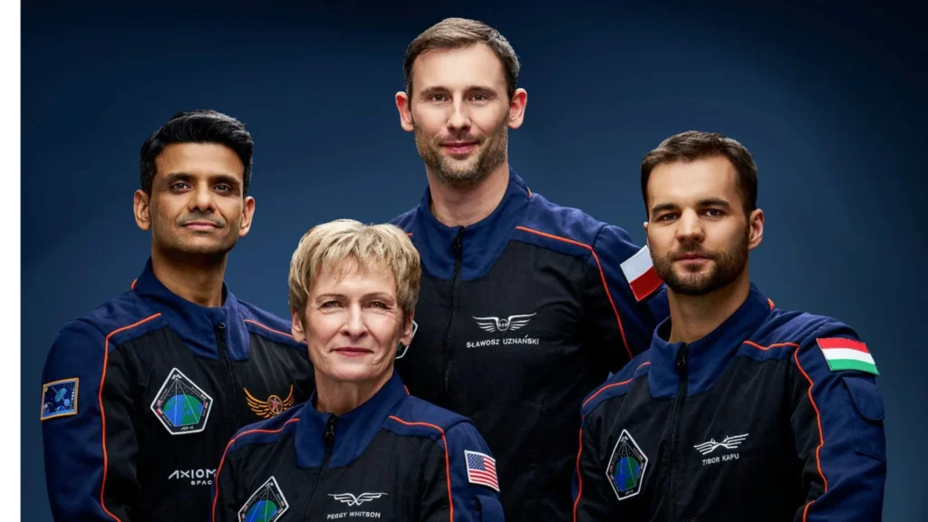 Sławosz Uznański-Wiśniewski oraz załoga misji Axiom-4